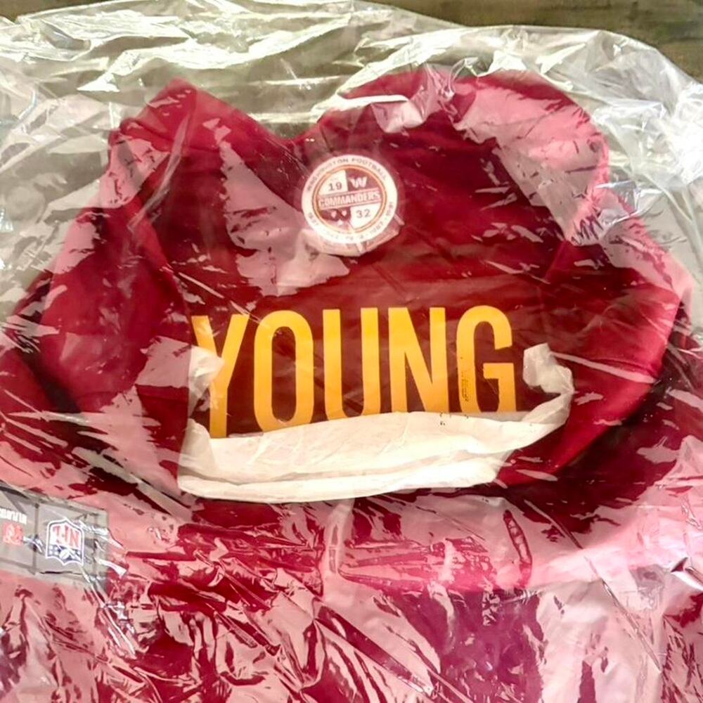 🚨 NEW Nike NFL No. 99 CHASE YOUNG Washington Commanders Game Jersey, Size XL 🏈 - Picture 5 of 5